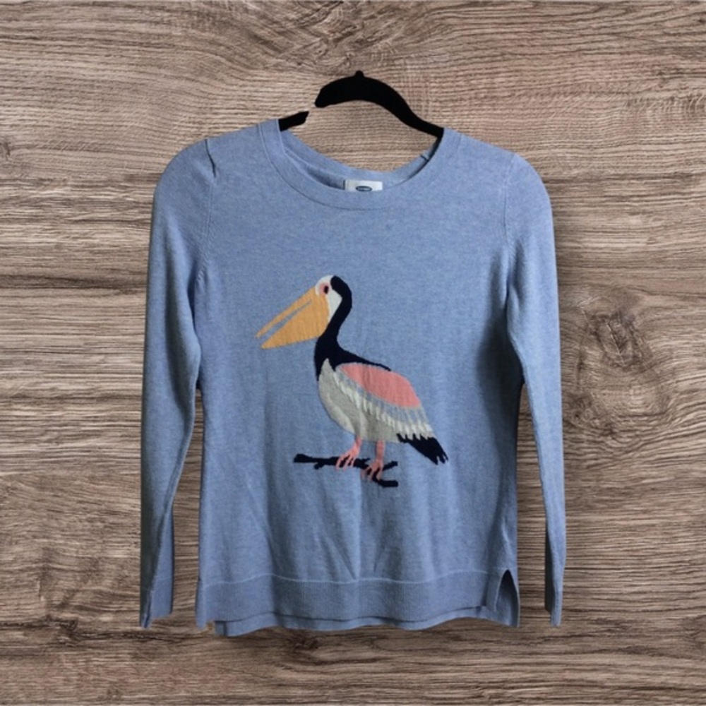 🎈3/$20! 
Old Navy blue pelican sweater. XS.